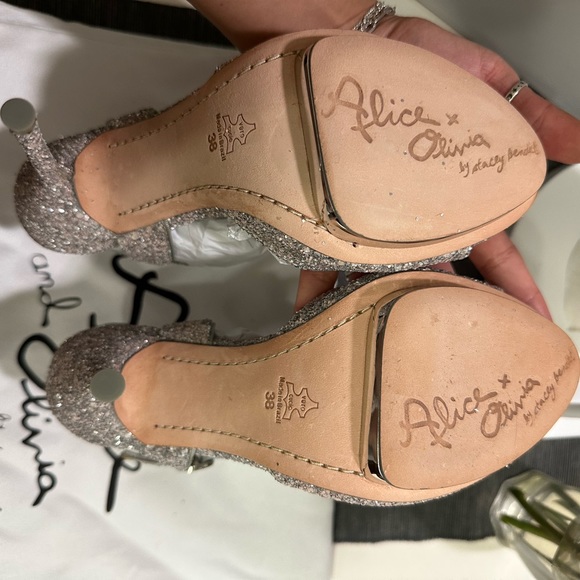 Alice + Olivia by Stacey Bendet - Picture 5 of 10